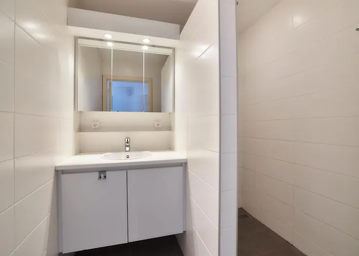 Apartment Lecomte - The Shoreline Pearl 97 *